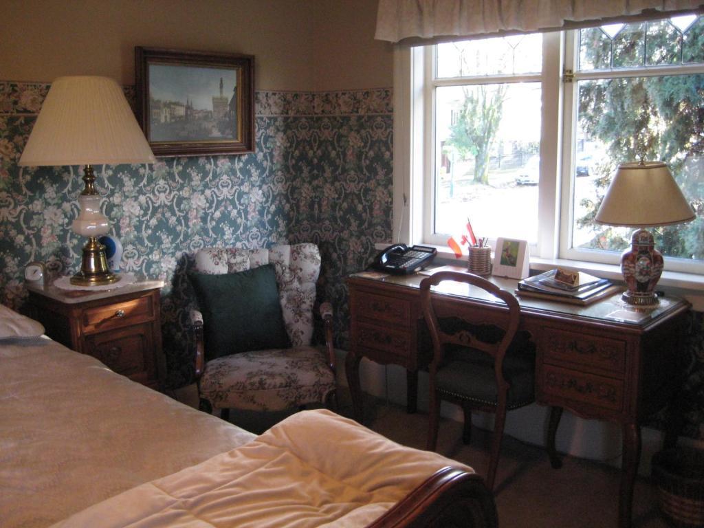 Point Grey Guest House Vancouver Room photo